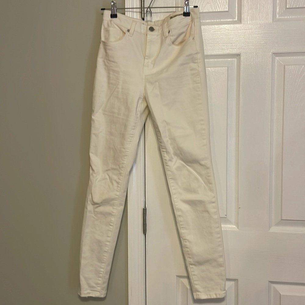 Blank NYC white skinny jeans